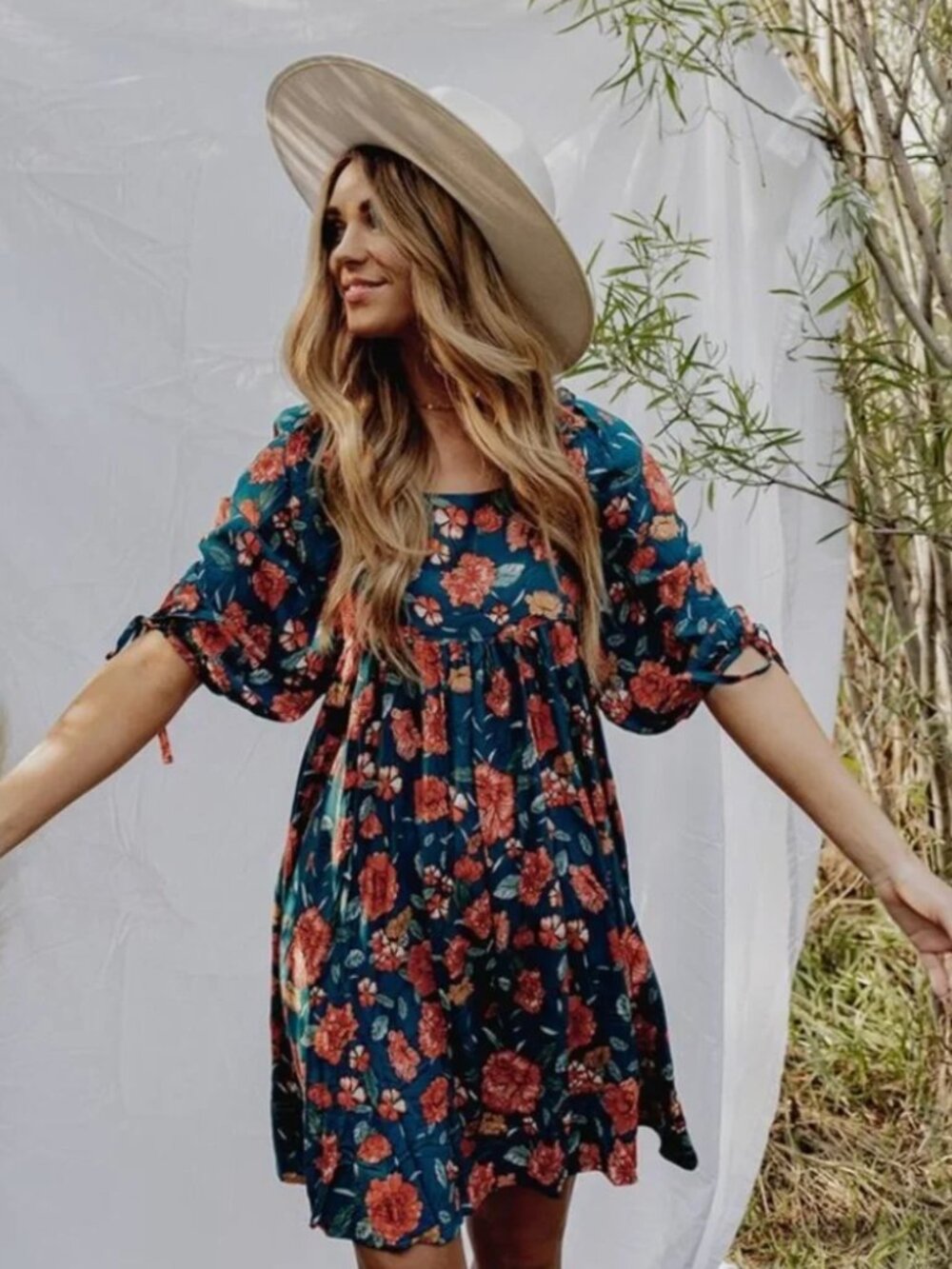 Bohemian Floral Dress from Hayden LA - Size M